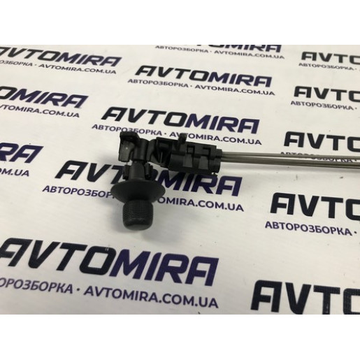 Зеркало боковое правое механическое Skoda Fabia 2007-2010 5J2857508C